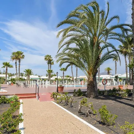 Flamingo Beach Bungalow - Casa Iris Playa Blanca  Exterior photo